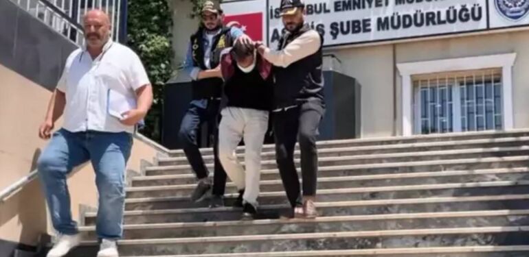 Bayrampaşa'da dehşet Eşini ve kızını öldürdü!