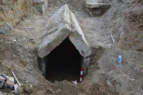 Bolu'da su deposu kazısında Bizans dönemine ait mezar bulundu