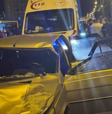 Diyarbakır’da feci kaza 18 yaşındaki İlayda ağır yaralandı