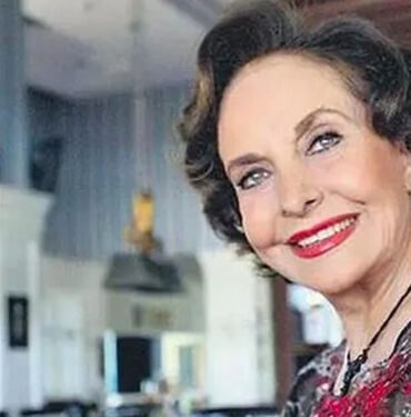 Duayen tiyatro ve sinema oyuncusu Ayten Gökçer hayatını kaybetti
