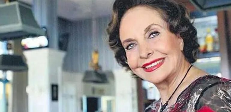 Duayen tiyatro ve sinema oyuncusu Ayten Gökçer hayatını kaybetti