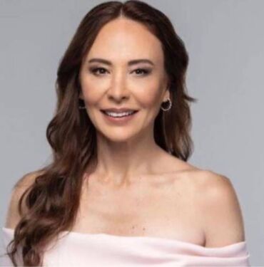 Esra Dermancıoğlu'dan sonra Ahu Sungur da meslektaşlarını eleştirdi 'Yarıçıplak bir yarış zarafetten uzak'