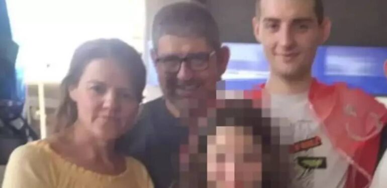 Evlat dehşeti Anne ve babasını tabancayla öldürüp intihara kalkıştı