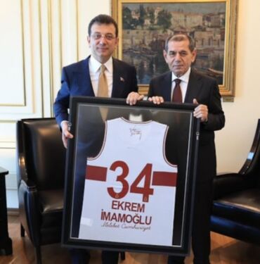 Galatasaray Başkanı Dursun Özbek,Ekrem İmamoğlu'nu ziyaret etti