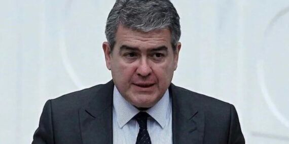 Galatasaray’da başkanlık yarışı: Süheyl Batum, Ünal Aysal’ın desteğiyle listeyle yarışacak