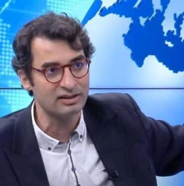 Gazeteci Barış Terkoğlu'na 2 yıl hapis cezası
