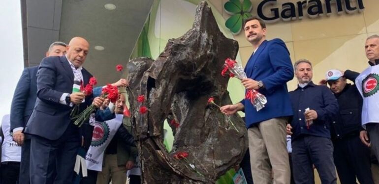 HAK-İŞ heyeti taksim kazancı yokuşu'nda 1 Mayıs anması düzenledi