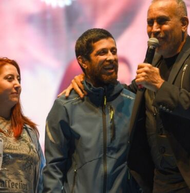Haluk Levent’in konserinde 30 yıl sonra 'iyilik' buluşması (2)