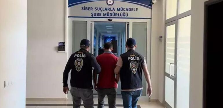 İnternet üzerinden çocuk pornografisi indirip dağıtan şahıs gözaltına alındı!