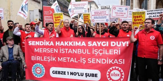 İstanbul’da Fransız Konsolosluğu önünde işçi eylemi: Birleşik Metal-İş Sendikası