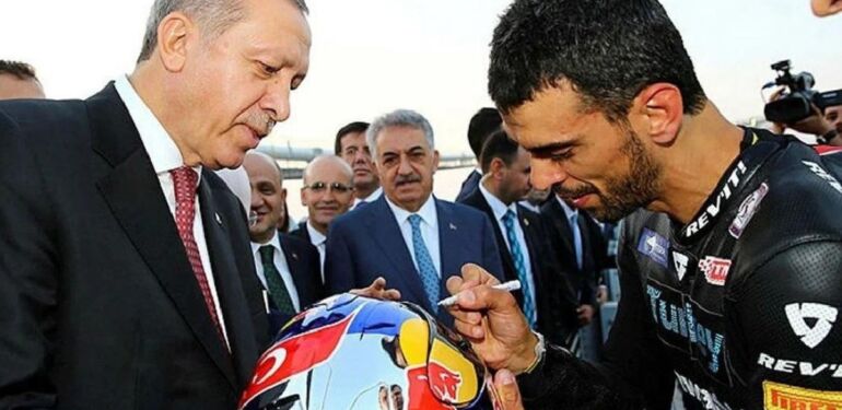 Kenan Sofuoğlu'dan şok itiraf 'Milletvekilliği hayatımın en büyük hatasıydı'