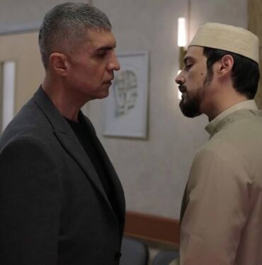 Kızıl Goncalar'ın Levent'i Özcan Deniz'den Mert Yazıcıoğlu'na övgü dolu sözler
