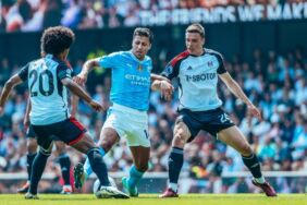 Manchester City rahat kazandı, liderliğe yükseldi!