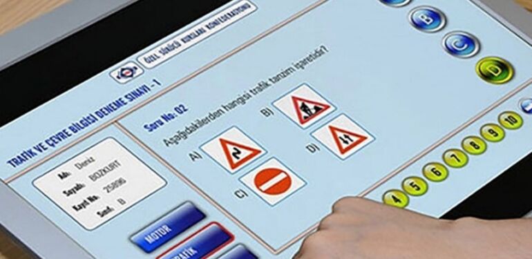 Mersin’de ehliyet sınavı için kopya düzeneği hazırlayan 5 şüpheli tutuklandı
