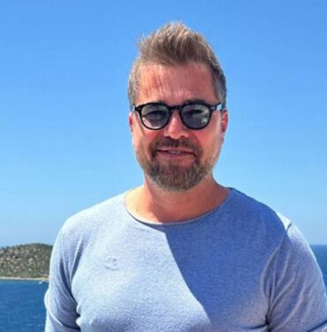 Oyuncu Engin Altan Düzyatan farklı bir rolle geliyor!