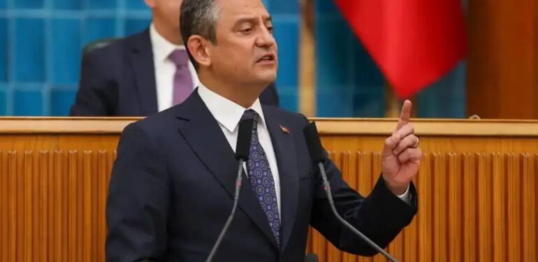 Özgür Özel