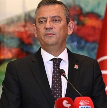 Özgür Özel’den ‘19 Mayıs’ mesajı ‘Atatürk ilke ve devrimlerine bağlı kalarak…’