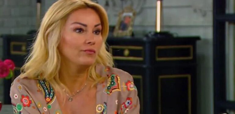 Pınar Altuğ'un kirli ayakkabısının fiyatı gündem oldu