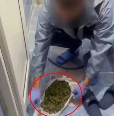 Polis baskınında uyuşturucuyu tuvalete dökerken yakalandı