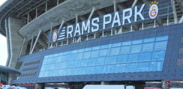 RAMS Park'ta loca sayısı 221'e çıktı, Galatasaray kasasına milyonlar girdi