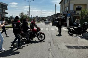 Samsun'da çöp konteynerine çarpan motokurye öldü