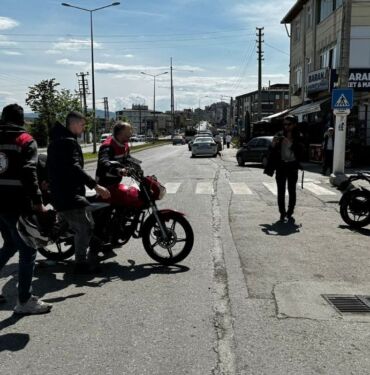 Samsun'da çöp konteynerine çarpan motokurye öldü