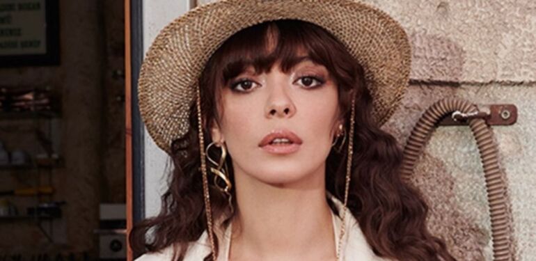 Selin Şekerci'den sevenlerini üzen haber!