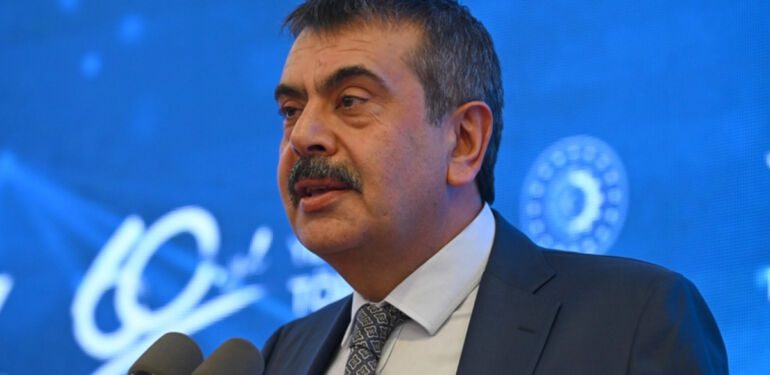 Son Dakika... Milli Eğitim Bakanı Yusuf Tekin açıkladı! Öğretmen atama takvimi belli oldu