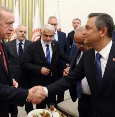 Son Dakika...Erdoğan ve Özel, AKP Genel Merkezi'nde görüşmeye başladı