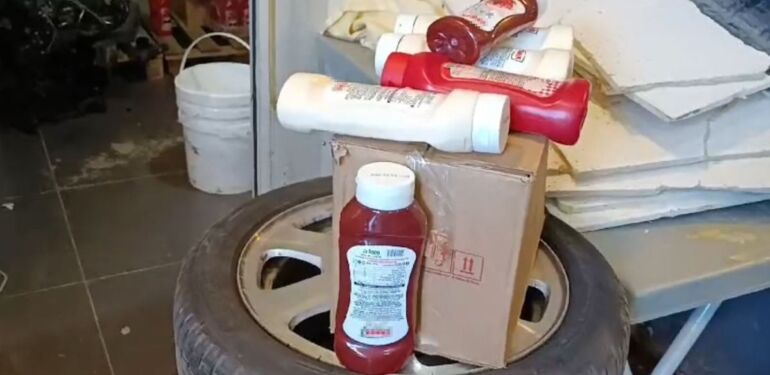 Son kullanma tarihi geçmiş ve değiştirilmiş 1,5 ton ketçap ve mayonez ele geçirildi