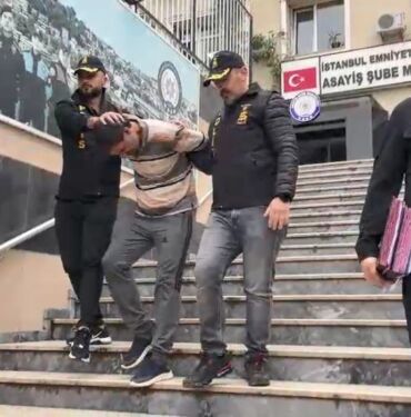 Sultanbeyli'de eşini boğarak öldüren koca yakalandı