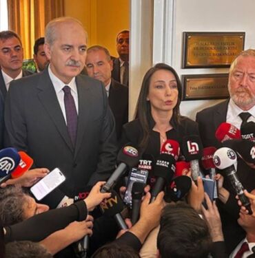 TBMM Başkanı Kurtulmuş, DEM Parti'yi ziyaret etti