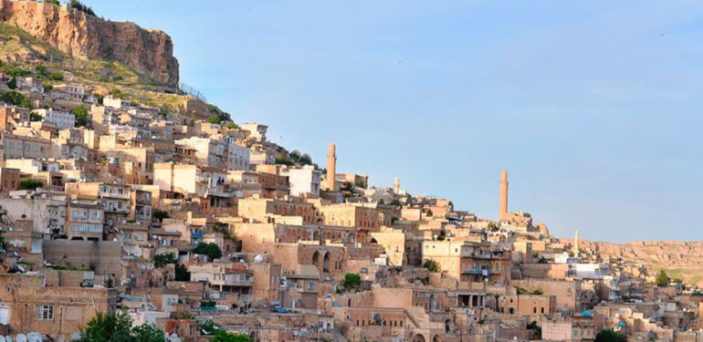 Tarihi ve kültürel hazinelerle dolu bir şehir İşte Mardin'de gezilecek yerler