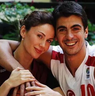 13 yıl önce boşanmışlardı! Demet Şener ile İbrahim Kutluay yıllar sonra aynı karede