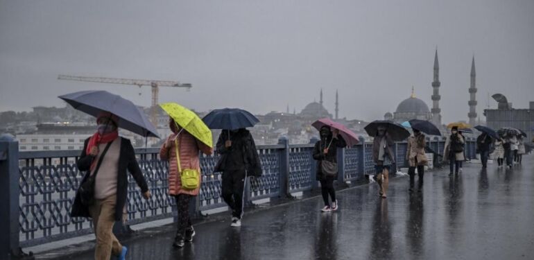 Meteoroloji’den uyarı üstüne uyarı: Sıcaklıklar düşüyor, sağanak geliyor!
