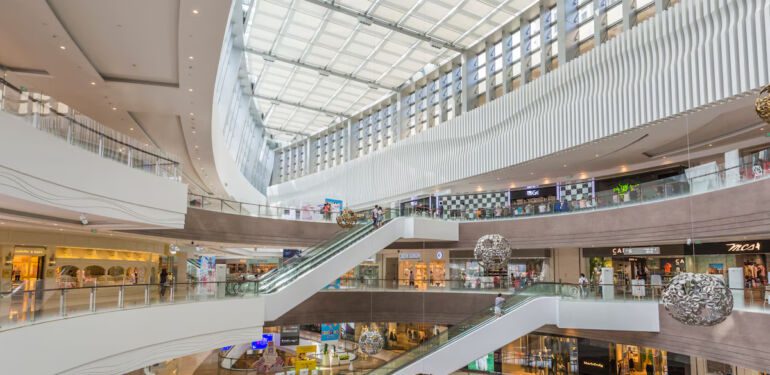 AVM ciroları martta yıllık yüzde 75,7 arttı