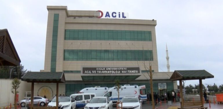 Akraba aileler arasında silahlı kavga Ölü ve yaralılar