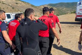 Amasya'da serinlemek için gölete giren genç boğuldu