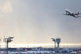 Antalya Havalimanı'nda uçuş trafiği durduruldu