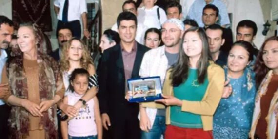 ‘Asmalı Konak’ın efsane ekibi 22 yıl sonra bir arada