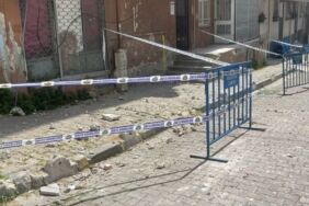 Bahçelievler'de 4 katlı binada çökme!