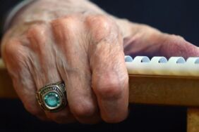 Bahçeli'nin 'yüzük' paylaşımının perde arkası