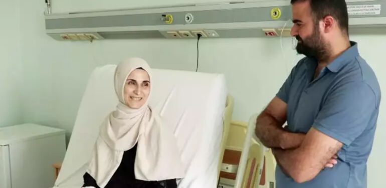 Bayramda hem ciğerine hem çocuklarına kavuştu