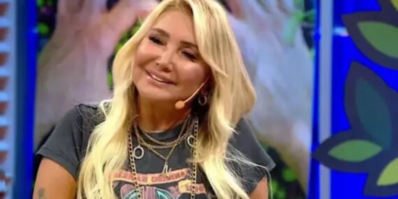 Bebek kordonundan kök hücre yaptırmıştı… Yonca Evcimik canlı yayında estetiklerini saydı!