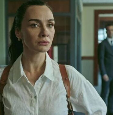 Birce Akalay Mezarlık