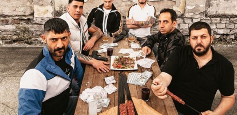 BluTV’nin Kıyma dizisinin setine silahlı saldırı!