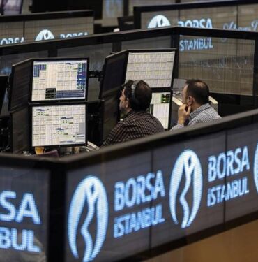 Borsa güne yükselişle başladı, 10.576 puana çıktı
