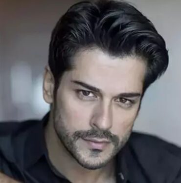 Burak Özçivit hayranının o isteğini reddetti