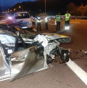 Bursa’da feci kaza… 2 ölü, 3’ü ağır 6 yaralı