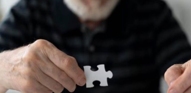 Dikkat! Demans erken yaşta da görülebiliyor